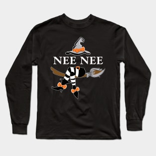 nee nee witch halloween Long Sleeve T-Shirt